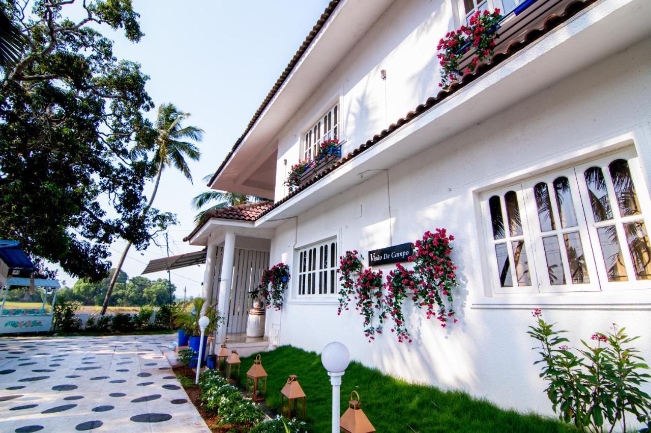 Saligao White House In Goa, Truly Amazing Experience Bed & Breakfast エクステリア 写真