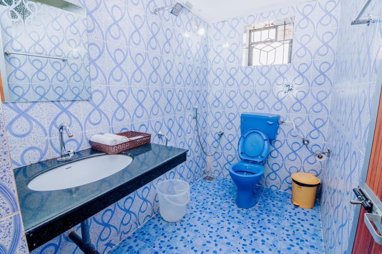 Saligao White House In Goa, Truly Amazing Experience Bed & Breakfast エクステリア 写真