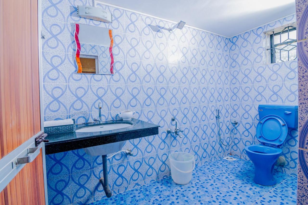Saligao White House In Goa, Truly Amazing Experience Bed & Breakfast エクステリア 写真